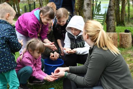 6 Družinsko žabanje